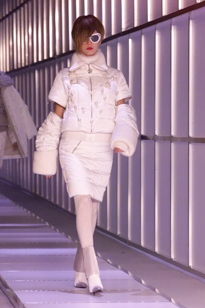 Look 2